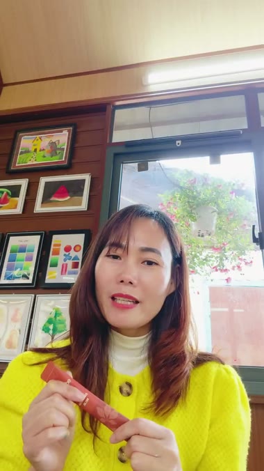 Cẩm Vân - 40 tuổi, Lâm Đồng